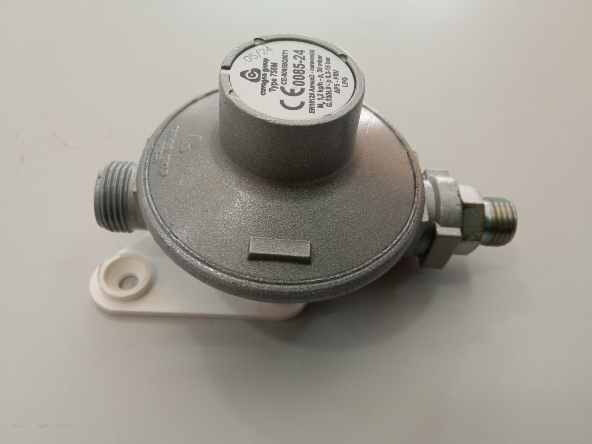 Regulador gas presión 30mb - Imagen 4